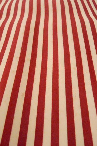 Photo9: O0805K Vintage Japanese kimono   Off White HAORI short jacket for women / Silk. Stripes   (Grade D) (9)