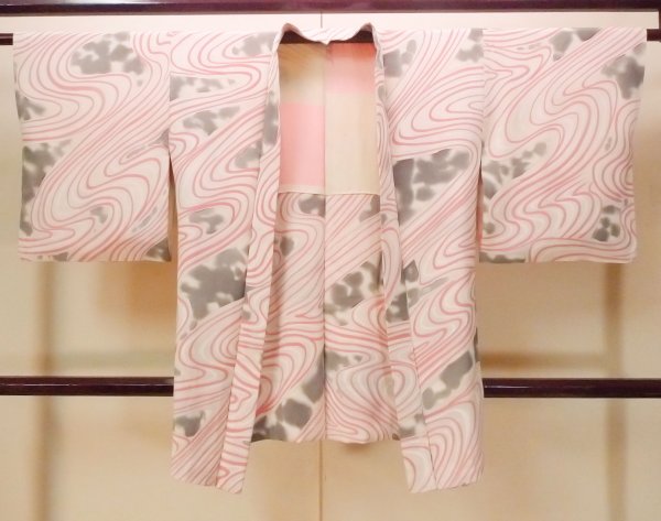 Photo1: O0805N Vintage Japanese kimono   Off White HAORI short jacket for women / Silk. Stream,   (Grade C) (1)