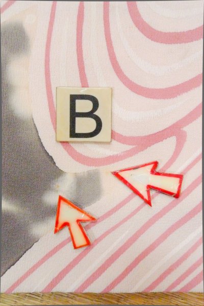 Photo15: O0805N Vintage Japanese kimono   Off White HAORI short jacket for women / Silk. Stream,   (Grade C) (15)