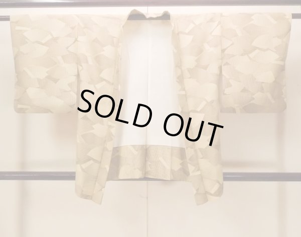Photo2: O0805Q Vintage Japanese kimono   Beige HAORI short jacket for women / Silk. Folding fan, There is repair part.  (Grade C) (2)