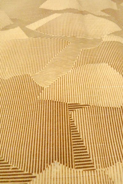 Photo9: O0805Q Vintage Japanese kimono   Beige HAORI short jacket for women / Silk. Folding fan, There is repair part.  (Grade C) (9)