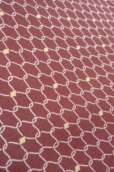 Photo9: O0805V Vintage Japanese kimono  Dark Dark Red HAORI short jacket for women / Synthetic. Geometrical pattern   (Grade B) (9)