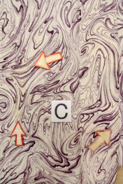 Photo16: O0805X Vintage Japanese kimono   White HAORI short jacket for women / Silk. Wood grain pattern   (Grade C) (16)