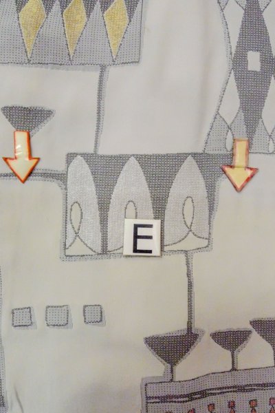 Photo18: O0805Y Vintage Japanese kimono   Gray HAORI short jacket for women / Silk. Geometrical pattern   (Grade C) (18)