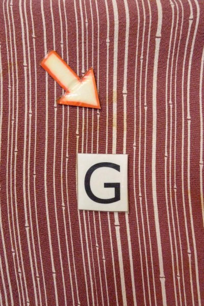 Photo20: O0805Z Vintage Japanese kimono  Dark Dark Red HAORI short jacket for women / Silk. Bamboo    There are stains.  (Grade B) (20)