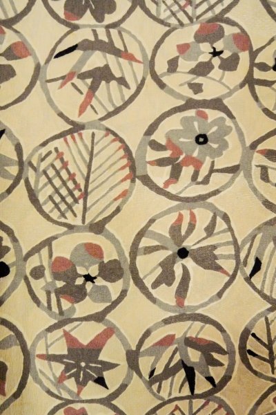 Photo5: O0806D Vintage Japanese kimono  Light Ivory HAORI short jacket for women / Silk. Flower,   (Grade C) (5)