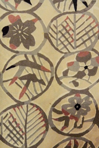 Photo6: O0806D Vintage Japanese kimono  Light Ivory HAORI short jacket for women / Silk. Flower,   (Grade C) (6)