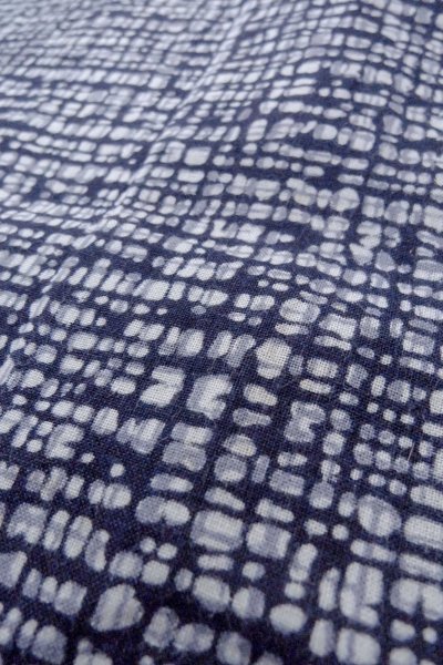 Photo8: O0826A Vintage Japanese kimono   Indigo Blue YUKATA summer(made in Japan) for men / Linen. Abstract pattern Stains/Soils all over. Discolored all over.  (Grade D) (8)