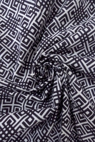 Photo12: O0826F Vintage Japanese kimono   Indigo Blue YUKATA summer(made in Japan) for women / Cotton. Geometrical pattern   (Grade B) (12)