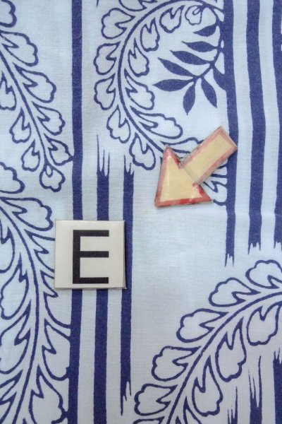 Photo18: O0826H Vintage Japanese kimono  Light Light Blue YUKATA summer(made in Japan) for women / Cotton. Japanese wisteria,   (Grade D) (18)