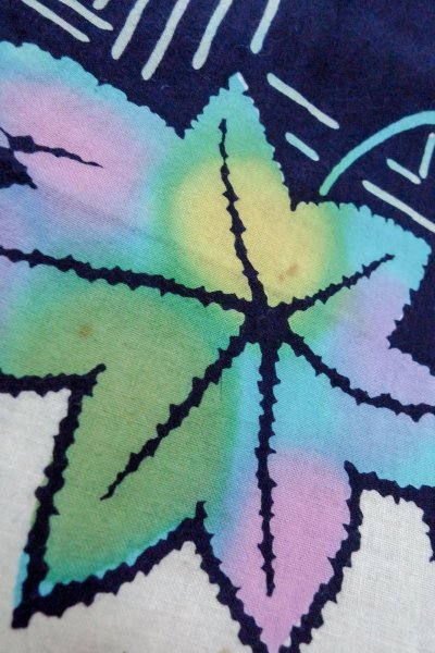 Photo8: O0826J Vintage Japanese kimono  Dark Indigo Blue Pour Dyed Yukata for women / Cotton. MOMIJI maple leaf,   (Grade C) (8)