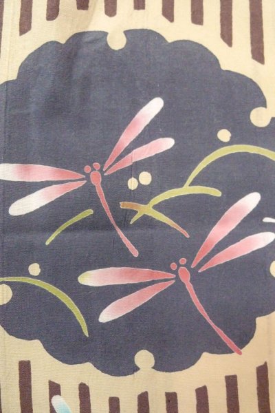 Photo5: O0826K Used Japanese kimono   Beige Pour Dyed Yukata for women / Cotton. Stripes, Dragonfly pattern  (Grade B) (5)