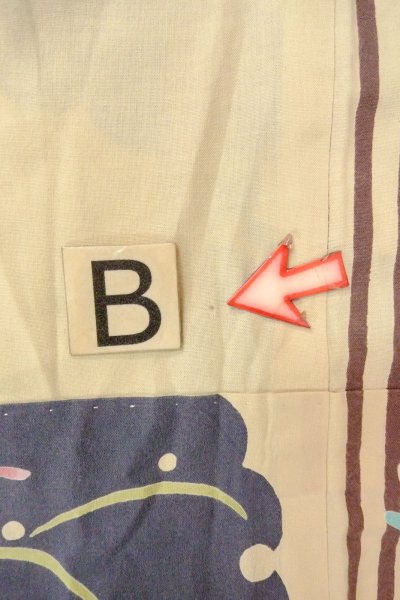 Photo15: O0826K Used Japanese kimono   Beige Pour Dyed Yukata for women / Cotton. Stripes, Dragonfly pattern  (Grade B) (15)