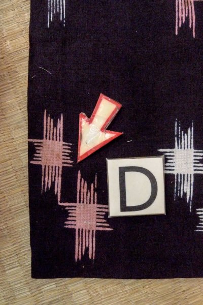 Photo17: O0826L Vintage Japanese kimono   Black Pour Dyed Yukata for women / Cotton/hemp Parallel Cross   (Grade C) (17)