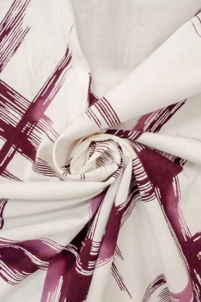 Photo12: O0826M Vintage Japanese kimono   White Pour Dyed Yukata for women / Cotton. Geometrical pattern   (Grade C) (12)