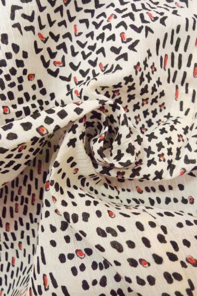 Photo12: O0826N Vintage Japanese kimono   Off White OJIYACHIJIMI for women / Linen. Flower,   (Grade C) (12)