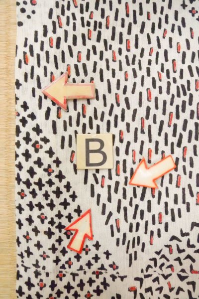 Photo15: O0826N Vintage Japanese kimono   Off White OJIYACHIJIMI for women / Linen. Flower,   (Grade C) (15)