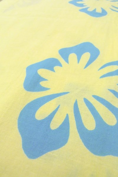 Photo8: O0826Q Vintage Japanese kimono  Pale Yellow YUKATA summer(made in Japan) for women / Cotton. Flower   (Grade B) (8)