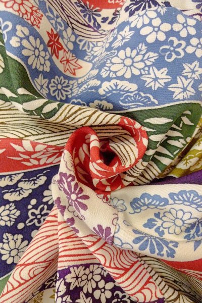 Photo11: O0826U Vintage Japanese kimono   Multi Color KOMON dyed for women / Silk. Chrysanthemum,   (Grade B) (11)