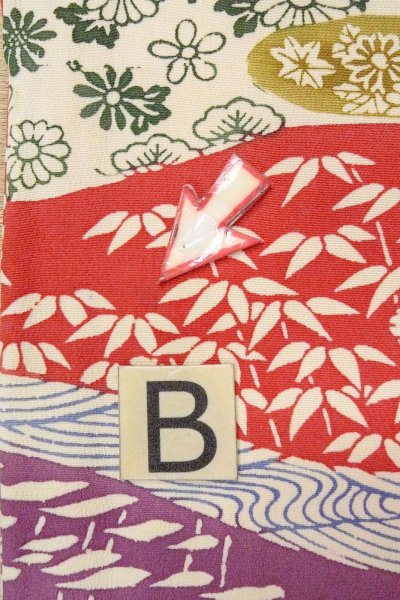 Photo15: O0826U Vintage Japanese kimono   Multi Color KOMON dyed for women / Silk. Chrysanthemum,   (Grade B) (15)