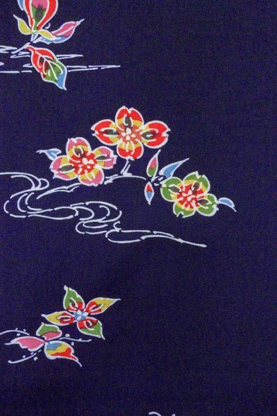 Photo4: O0826W Vintage Japanese kimono  Dark Indigo Blue KOMON dyed for women / Silk. Flower,   (Grade B) (4)