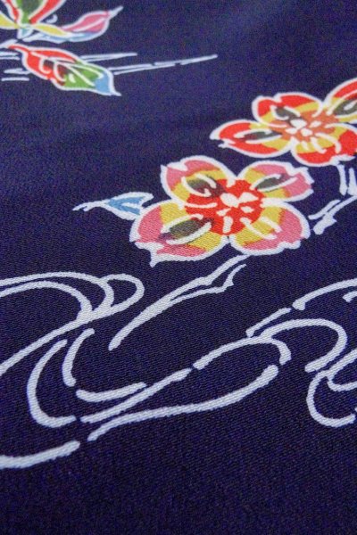 Photo10: O0826W Vintage Japanese kimono  Dark Indigo Blue KOMON dyed for women / Silk. Flower,   (Grade B) (10)