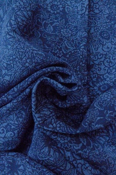 Photo12: O0826X Vintage Japanese kimono   Indigo Blue KOMON dyed for women / Silk. MOMIJI maple leaf,   (Grade B) (12)