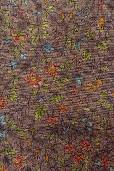 Photo6: Mint O0827A Used Japanese kimono   Brown KOMON dyed for women / Silk. Flower,   (Grade A) (6)