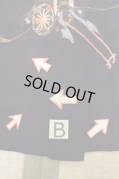 Photo14: O0902A Vintage Japanese kimono   Black HAORI short jacket for women / Silk. Court carriage,   (Grade B) (14)