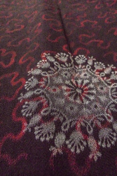 Photo10: O0902F Vintage Japanese kimono   Black HAORI short jacket for women / Silk. Flower,   (Grade B) (10)