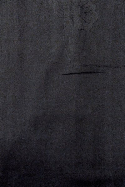 Photo5: O0902Q Vintage Japanese kimono   Black HAORI short jacket for women / Synthetic.  Base woven pattern : Lotus  (Grade B) (5)