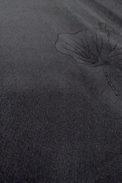 Photo11: O0902Q Vintage Japanese kimono   Black HAORI short jacket for women / Synthetic.  Base woven pattern : Lotus  (Grade B) (11)