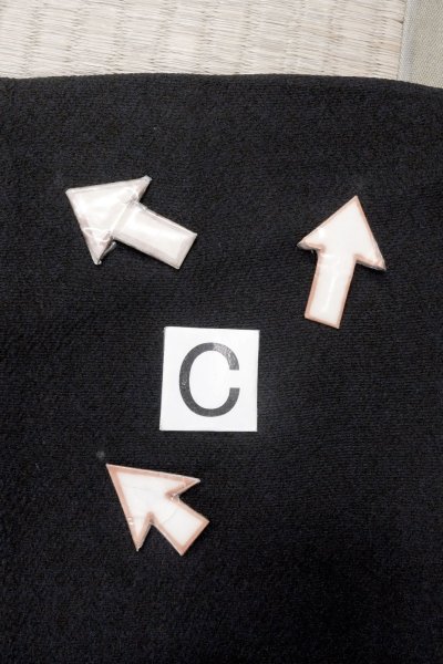 Photo17: O0902Q Vintage Japanese kimono   Black HAORI short jacket for women / Synthetic.  Base woven pattern : Lotus  (Grade B) (17)