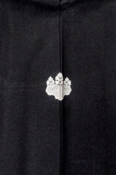 Photo3: Mint O0902R Vintage Japanese kimono   Black HAORI short jacket for women / Silk. River   (Grade A) (3)