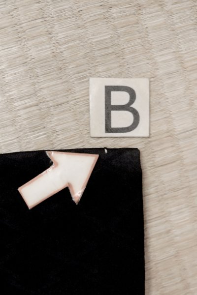 Photo14: O0902T Vintage Japanese kimono   Black HAORI short jacket for women / Silk.    (Grade D) (14)