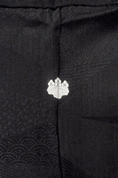 Photo3: Mint O0902U Vintage Japanese kimono   Black HAORI short jacket for women / Silk.    (Grade A) (3)