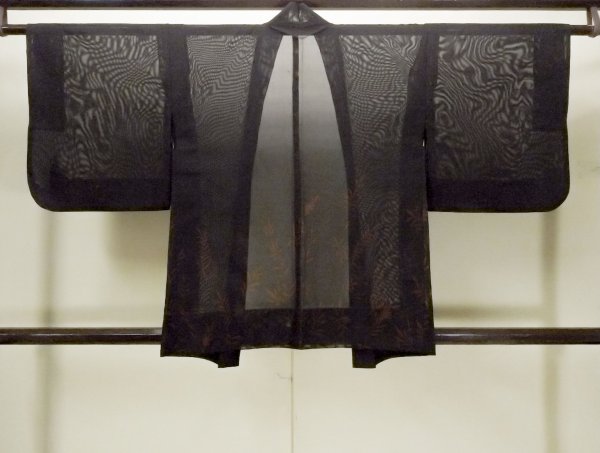 Photo2: Mint O0902Z Vintage Japanese kimono   Black HAORI short jacket for women / Silk. Tall grass   (Grade A) (2)