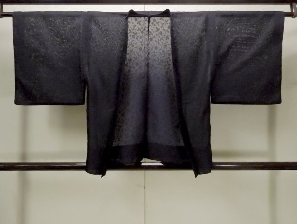 Photo1: Mint O0903C Vintage Japanese kimono   Black HAORI short jacket for women / Synthetic. Chinese flower,   (Grade A) (1)