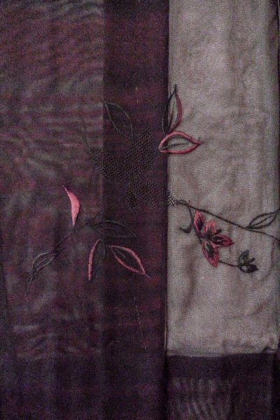 Photo3: Mint O0909C Vintage Japanese kimono   Black HAORI short jacket for women / Silk. Flower,   (Grade A) (3)