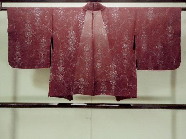 Photo2: O0909D Vintage Japanese kimono  Dark Red HAORI short jacket for women / Silk. Flower,   (Grade B) (2)