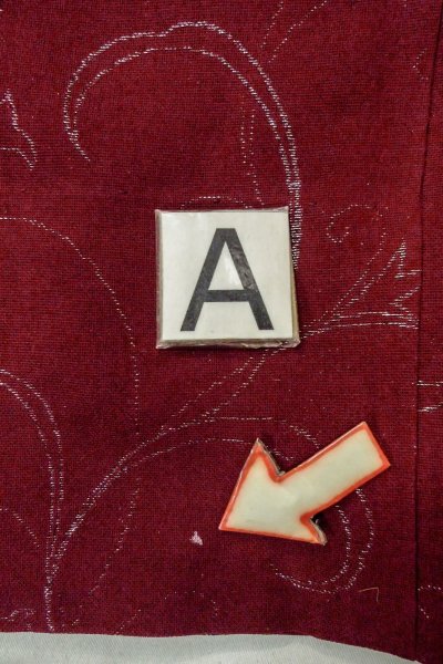 Photo14: O0909D Vintage Japanese kimono  Dark Red HAORI short jacket for women / Silk. Flower,   (Grade B) (14)