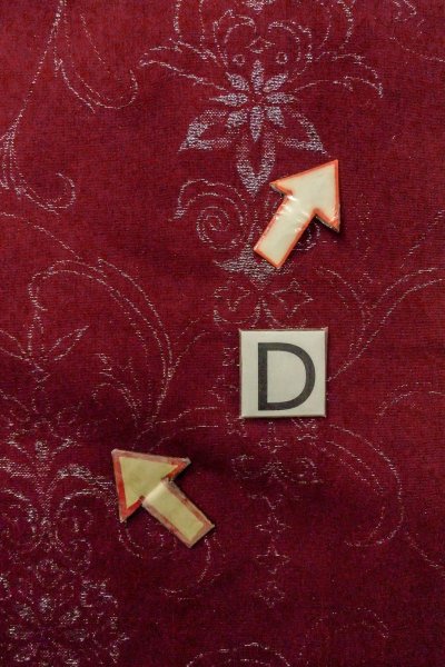 Photo17: O0909D Vintage Japanese kimono  Dark Red HAORI short jacket for women / Silk. Flower,   (Grade B) (17)