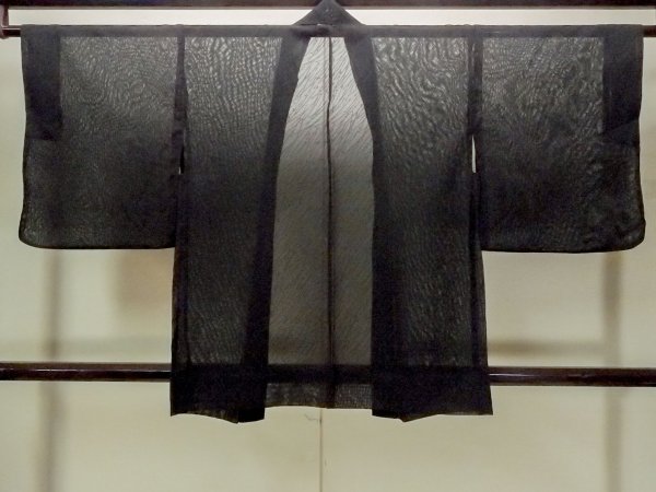 Photo2: O0909G Vintage Japanese kimono   Black HAORI short jacket for women / Silk. Line,   (Grade C) (2)