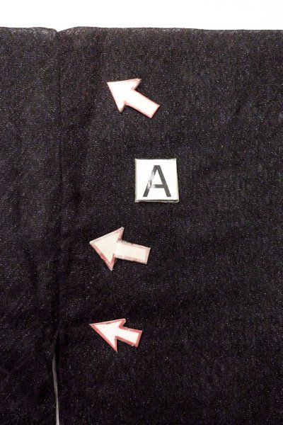 Photo14: O0909G Vintage Japanese kimono   Black HAORI short jacket for women / Silk. Line,   (Grade C) (14)