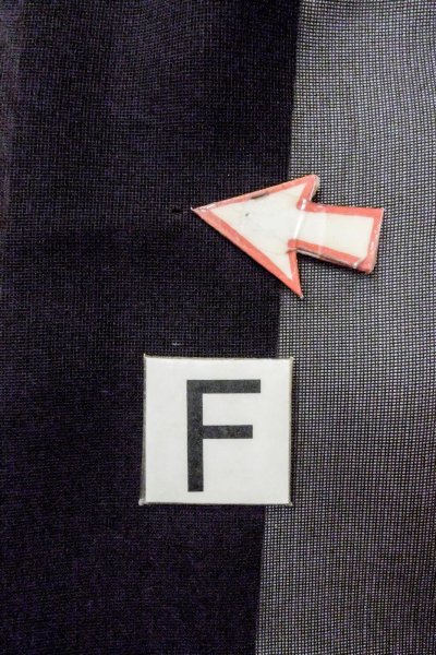 Photo19: O0909N Vintage Japanese kimono   Black HAORI short jacket for women / Silk. Autumn bellflower   (Grade D) (19)