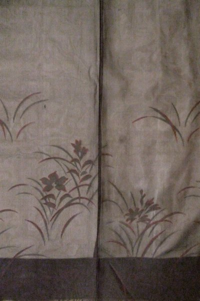 Photo3: O0909W Vintage Japanese kimono   Black HAORI short jacket for women / Silk. Flower,   (Grade B) (3)