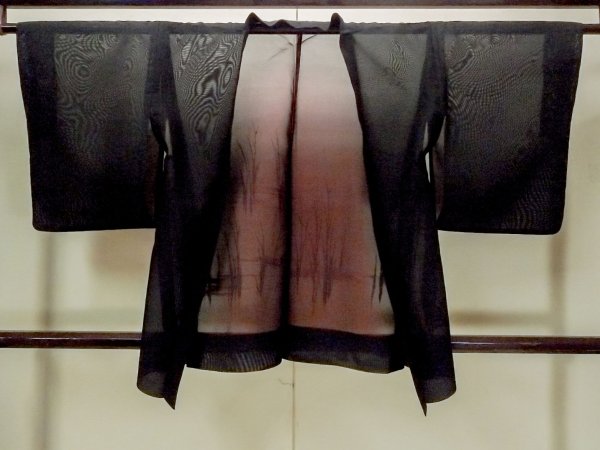 Photo1: O0910A Vintage Japanese kimono   Black HAORI short jacket for women / Silk. Tall grass   (Grade B) (1)