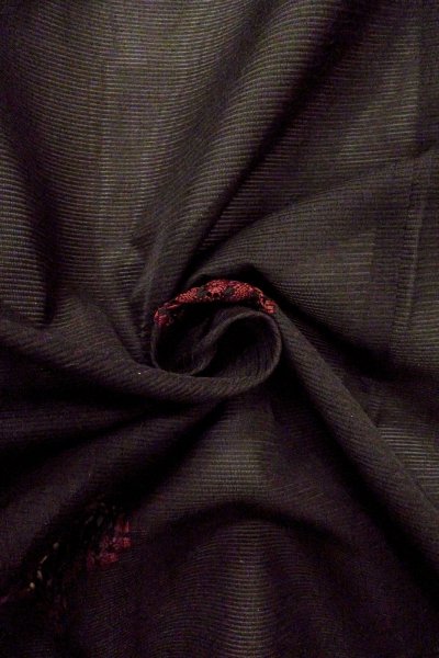 Photo11: O0910B Vintage Japanese kimono   Black HAORI short jacket for women / Silk. Geometrical pattern   (Grade A) (11)