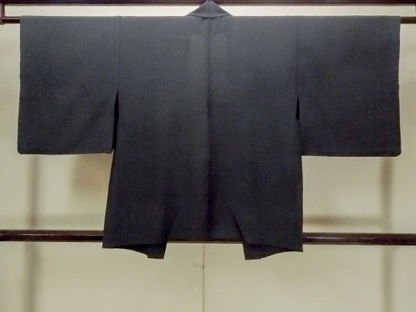 Photo2: O0910C Vintage Japanese kimono   Black HAORI short jacket for women / Silk.    (Grade B) (2)