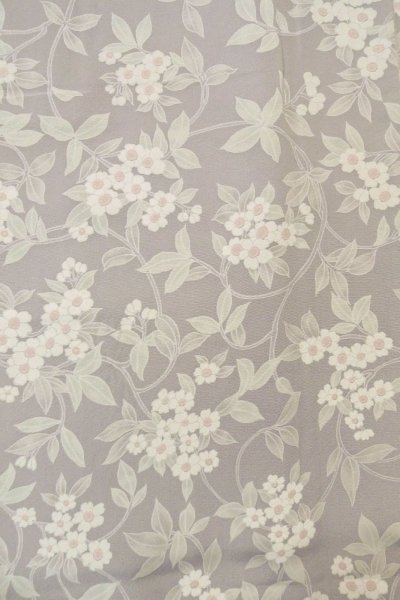 Photo4: O1002H Vintage Japanese kimono Pale Grayish Wisteria KOMON dyed for women / Silk. Flower (Grade C) (4)